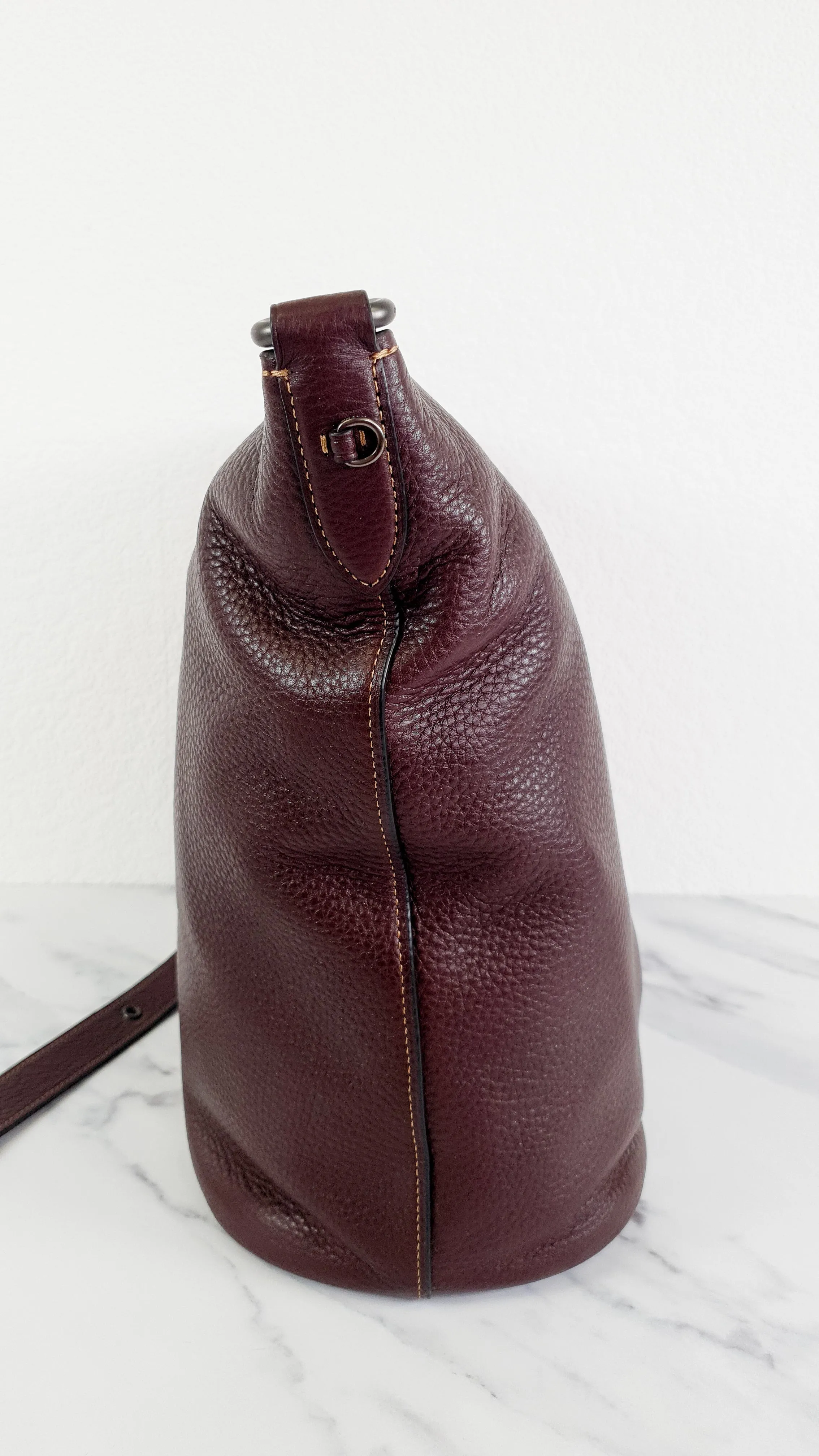 Coach 1941 Duffle Bag in Oxblood Pebble Leather with Zip Top - Crossbody bag - Coach 29257