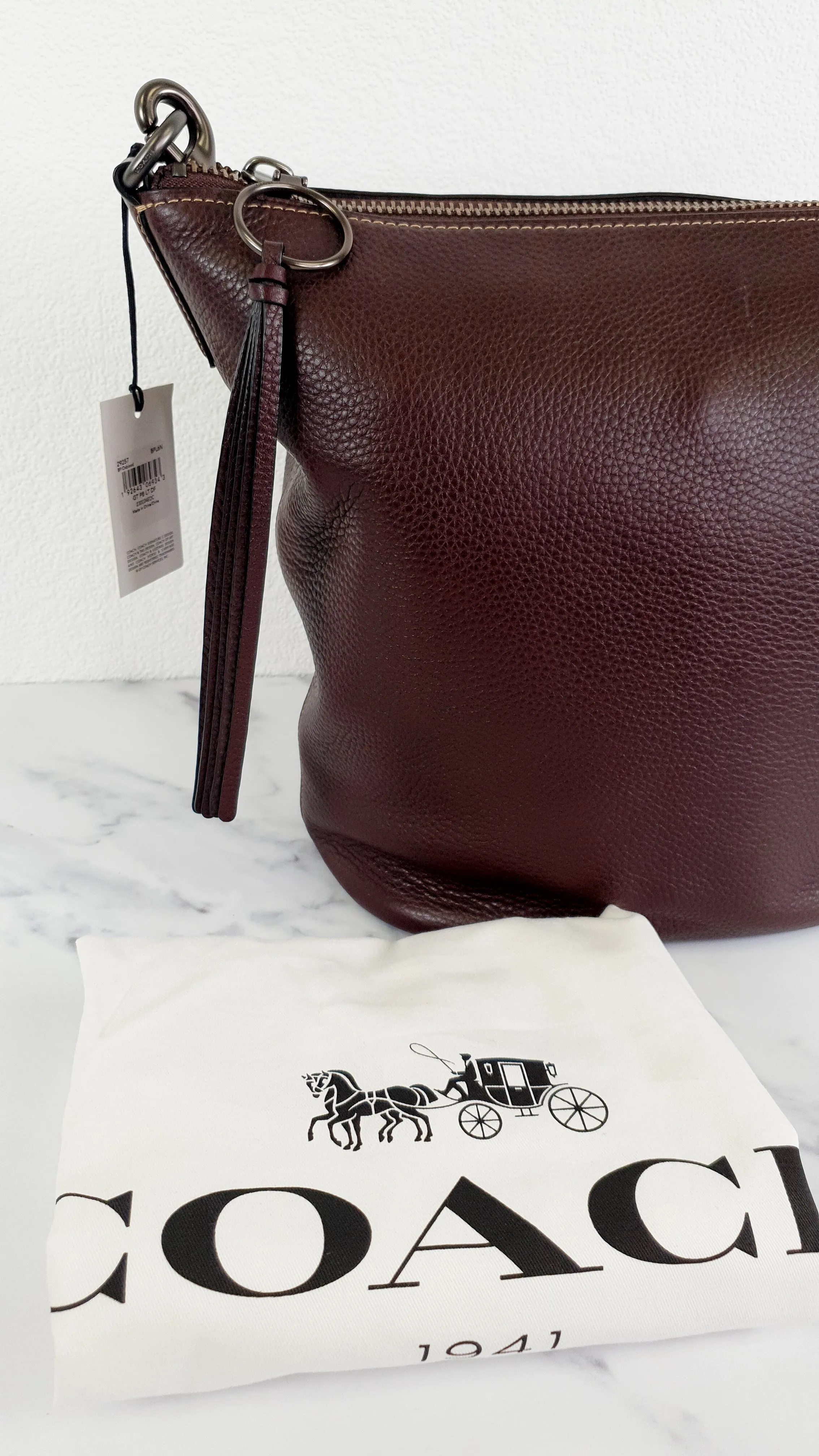 Coach 1941 Duffle Bag in Oxblood Pebble Leather with Zip Top - Crossbody bag - Coach 29257