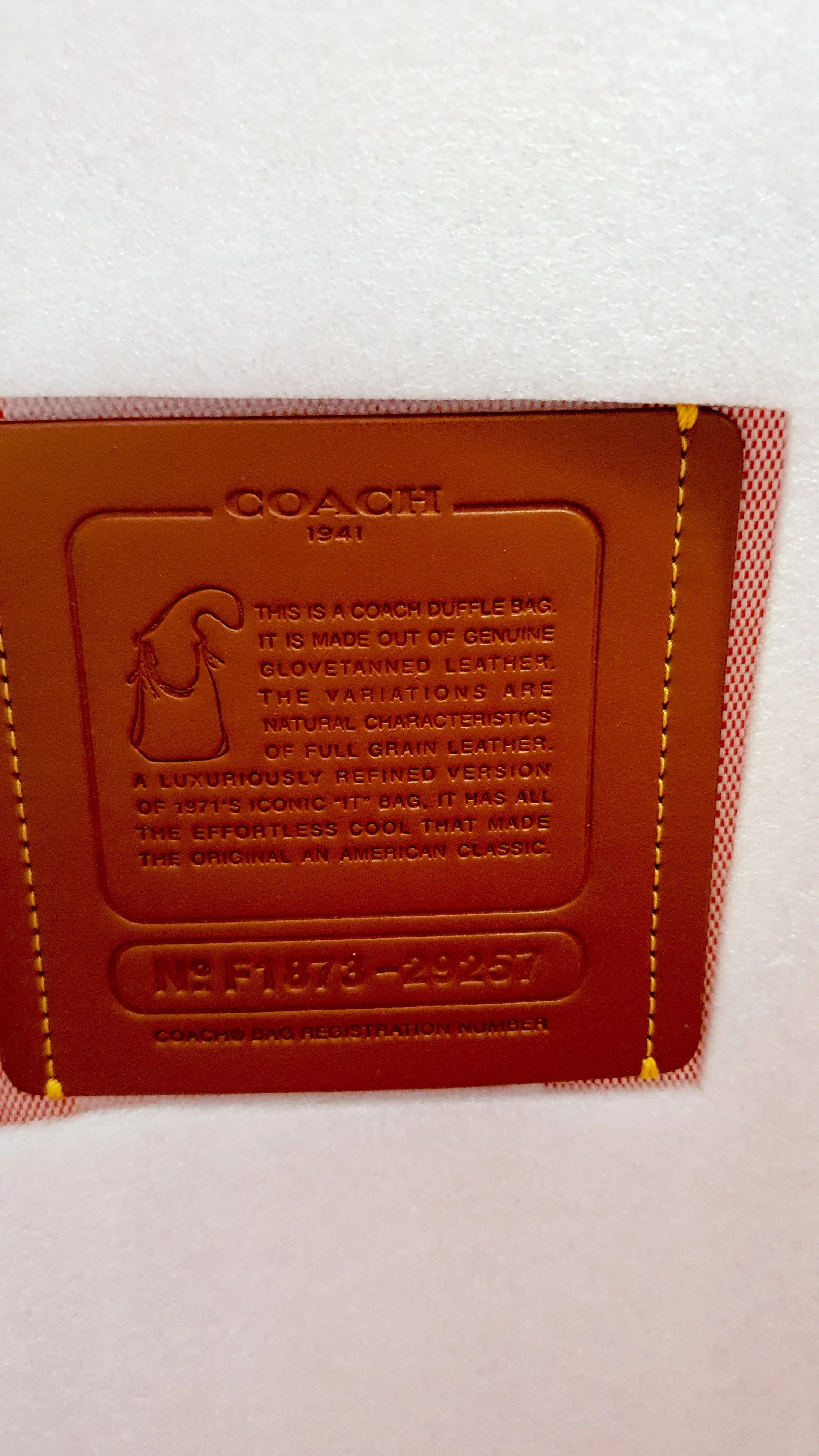 Coach 1941 Duffle Bag in Oxblood Pebble Leather with Zip Top - Crossbody bag - Coach 29257