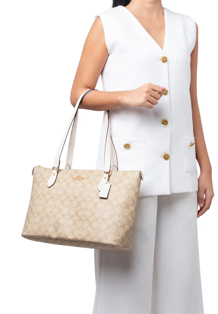 Coach Gallery Tote Bag SIgnature In Light Khaki CS187