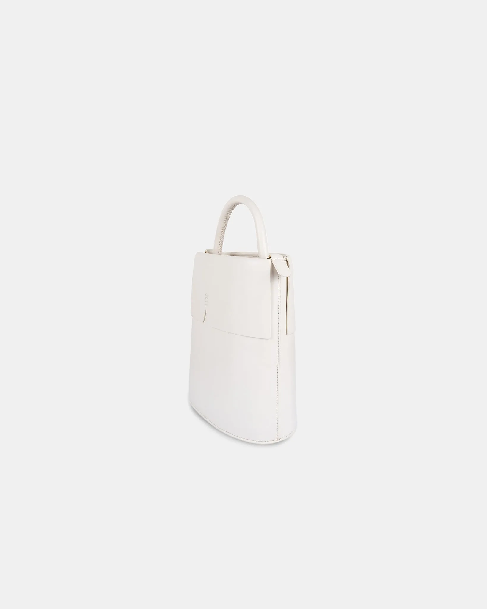 Gaia Bucket Bag - BLACK & OAT