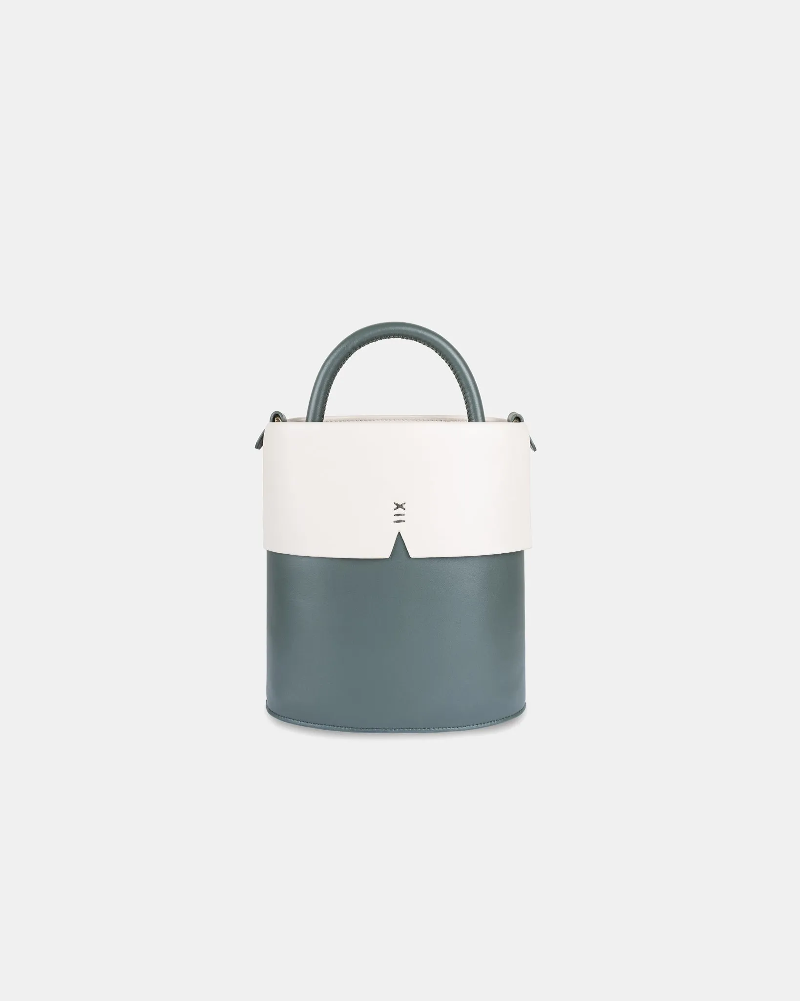 Gaia Bucket Bag - BLACK & OAT