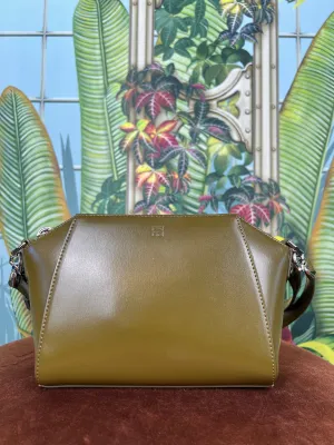 Givenchy Antigona XS mini leather shoulder bag