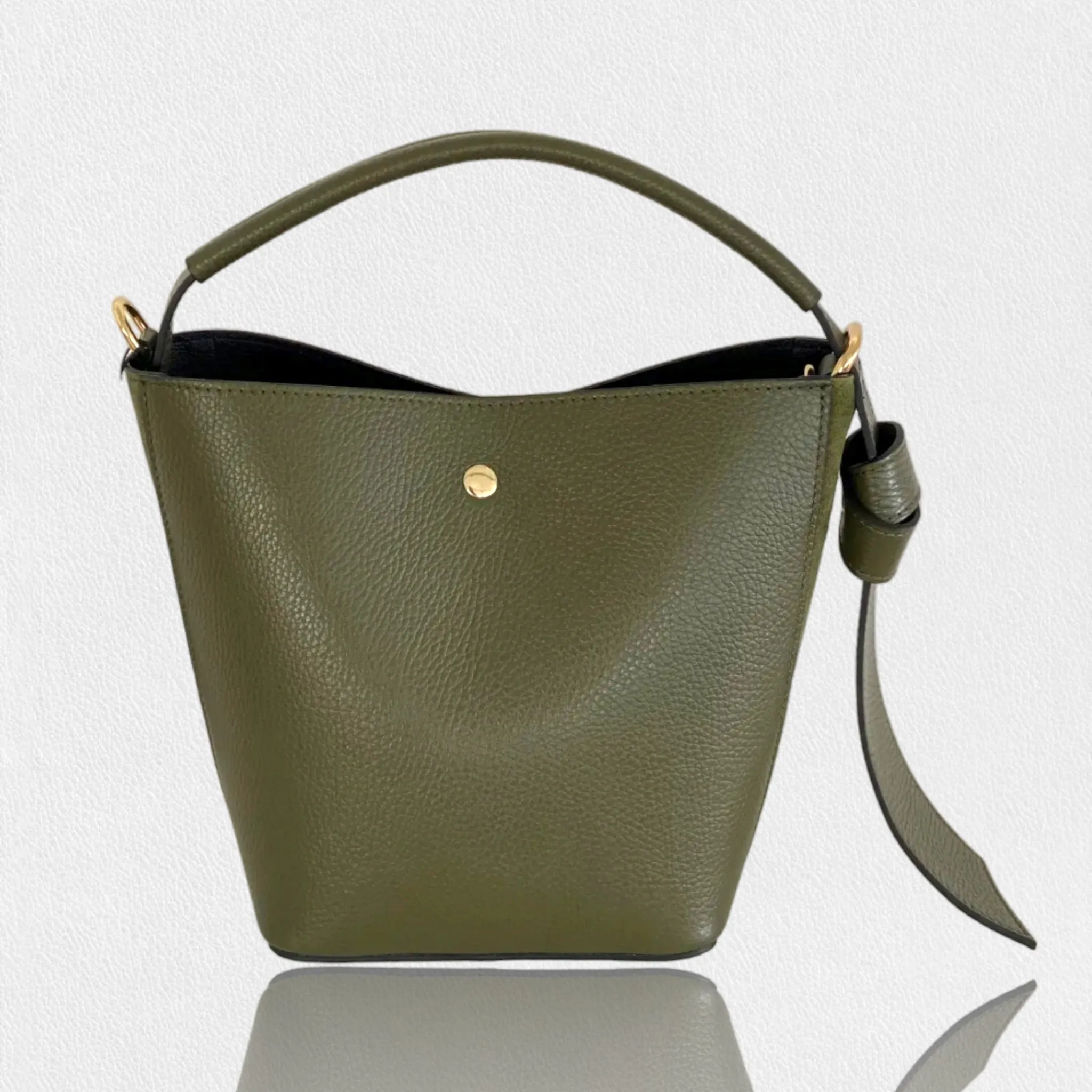 SMALL LEATHER BUCKET HANDBAG